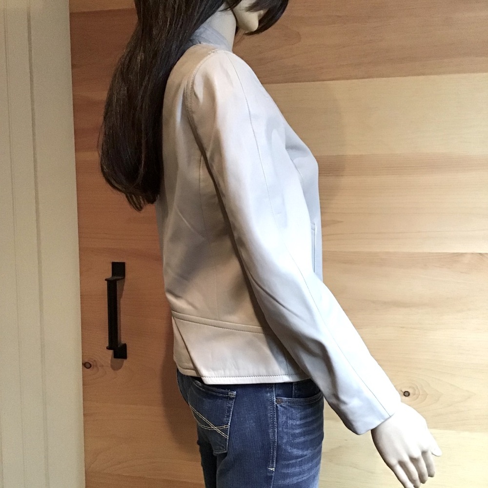 NWOT AUTHENTIC COACH SOFT LEATHER BOMBER NEUTRAL COLOR COAT - Picture 11 of 11